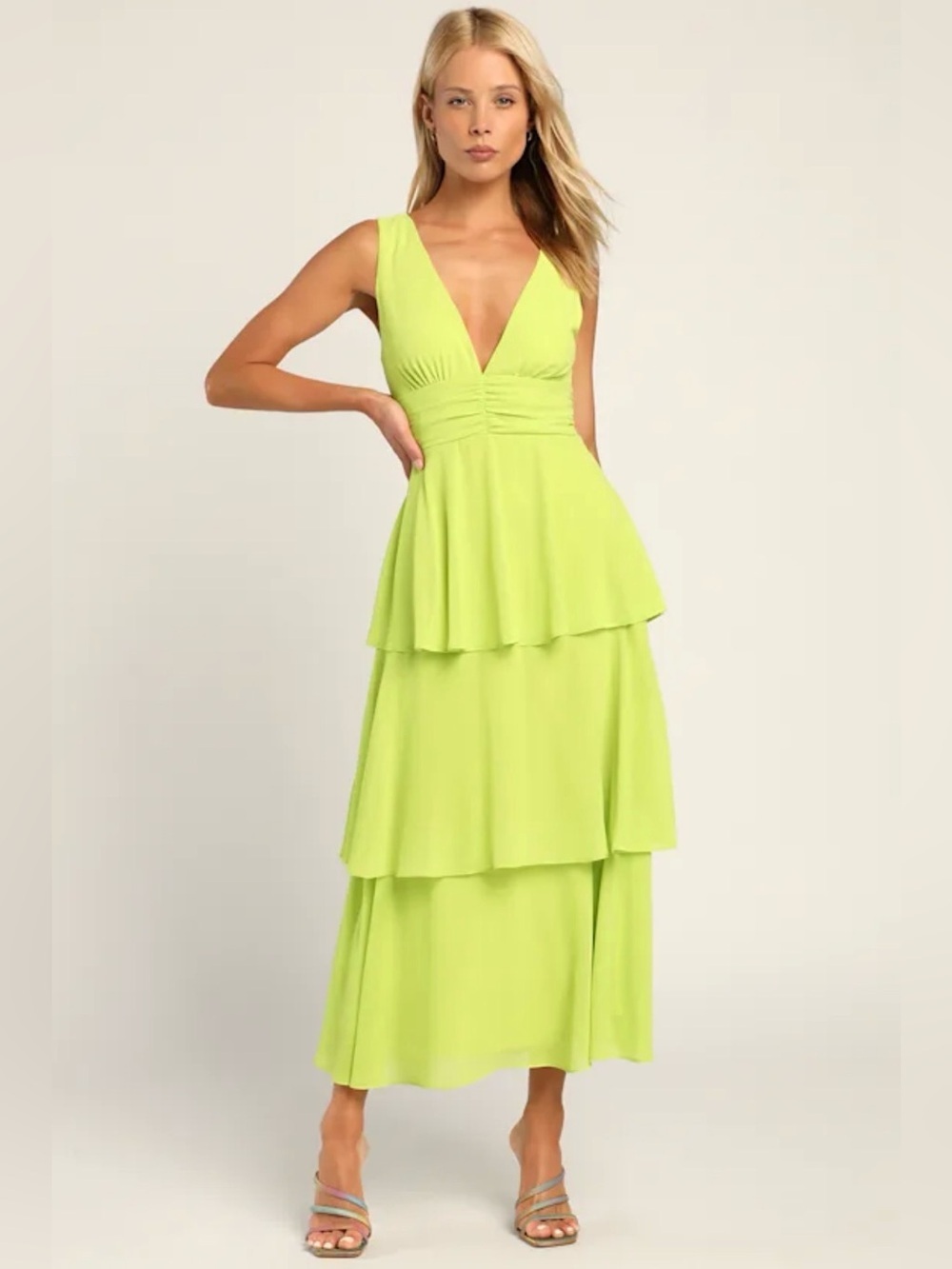 Lulu’s NWT Celebration Time Lime Green Sleeveless Tiered Midi Dress